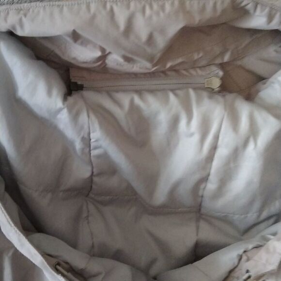 The North Face  - Picture 15 of 16